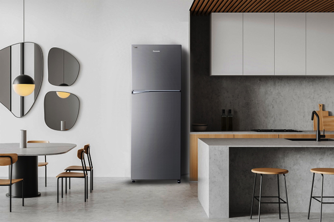 Tủ lạnh NR-TL381BPS9 với thiết kế hiện đại và nhiều tính năng ưu việt.