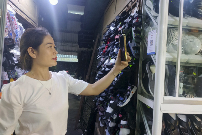 Phiên chợ không tiền mặt