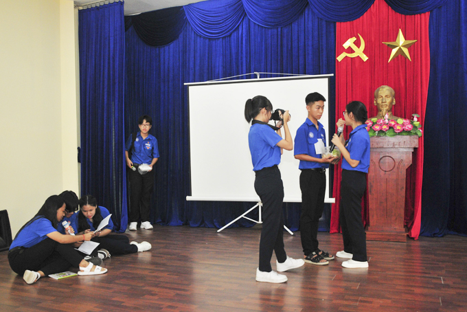 Nâng cao kỹ năng sử dụng mạng xã hội cho giới trẻ