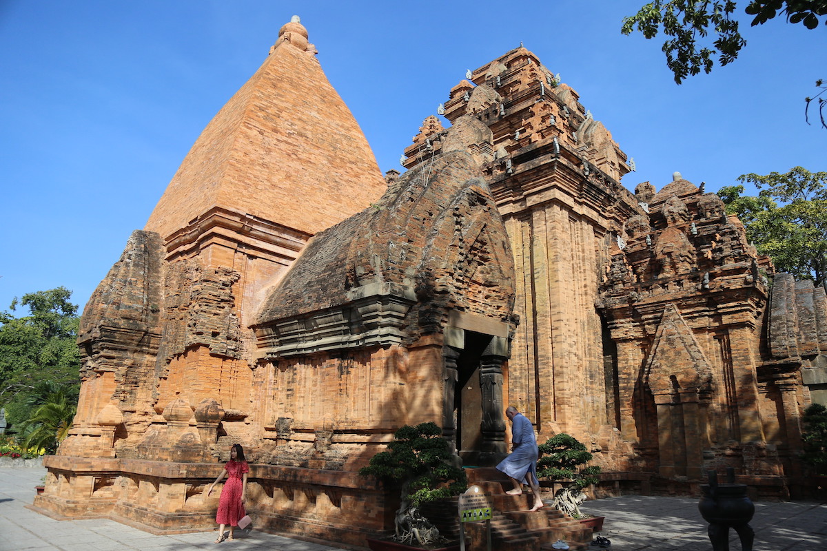 Tháp Bà Ponagar – điểm du lịch hút khách tại Nha Trang. Ảnh: Xuân Ngọc