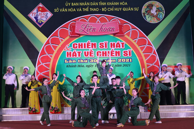 Từ ngày 21 đến 24-12: Liên hoan chiến sĩ hát và hát về chiến sĩ lần thứ 31