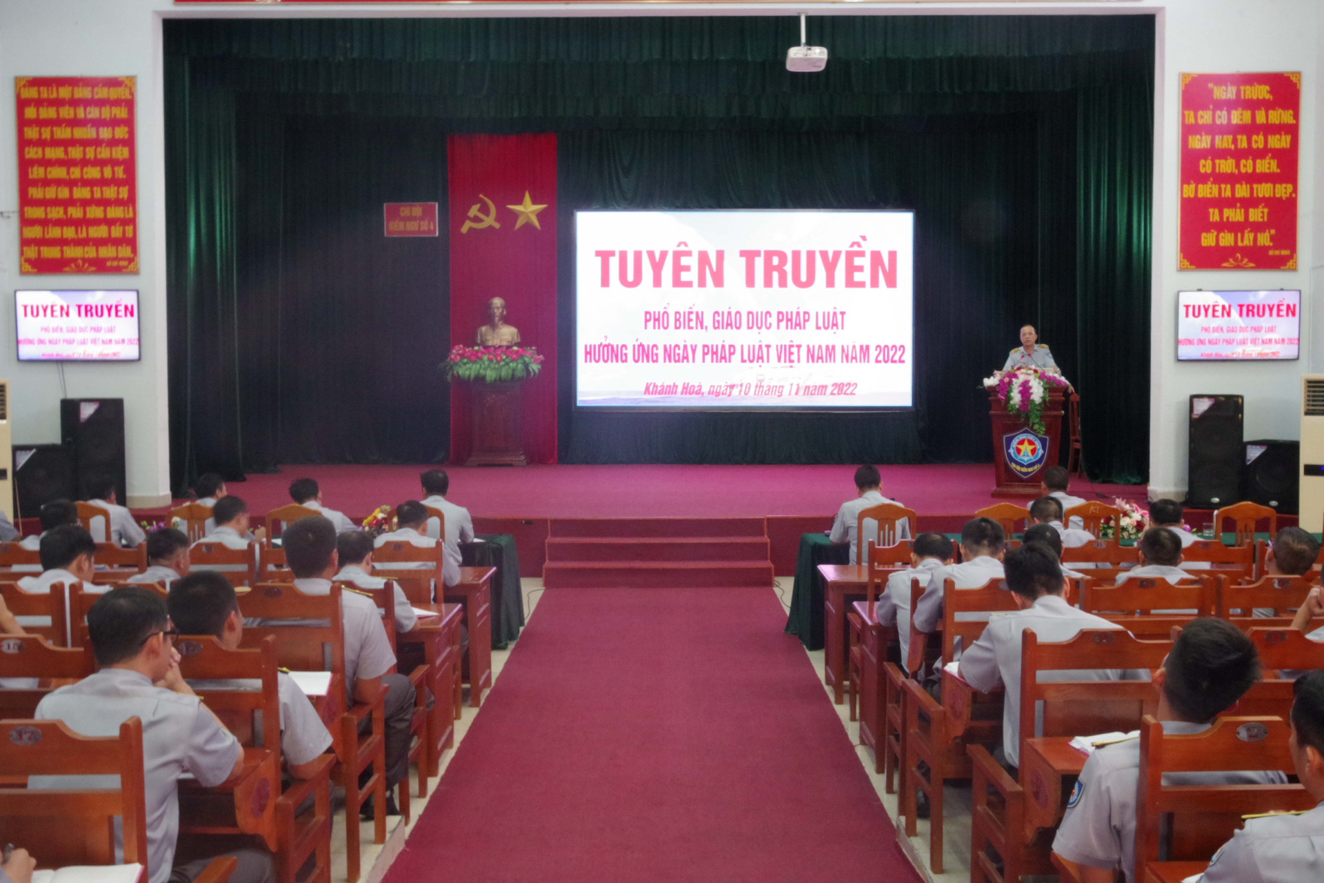 Quang cảnh buổi tuyên truyền