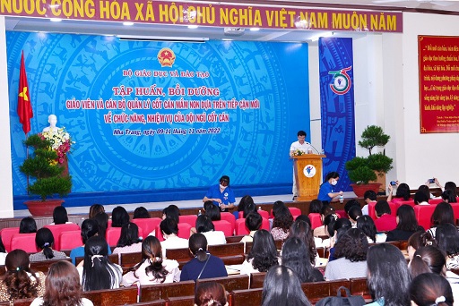 Tập huấn cho gần 150 cán bộ, giáo viên mầm non cốt cán