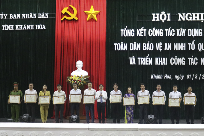 Đẩy mạnh phong trào ở các địa phương ven biển