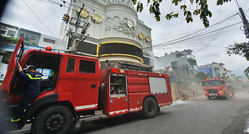 Thực tập phương án chữa cháy tại quán karaoke Crown