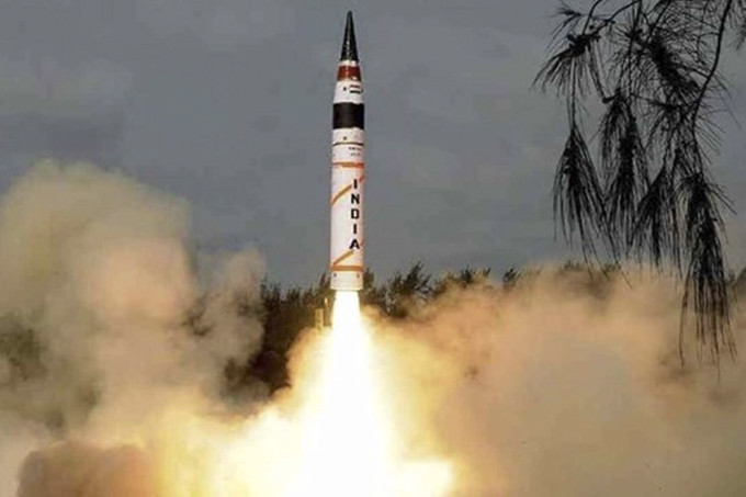 Ấn Độ phóng thử thành công tên lửa đạn đạo Agni-3. (Nguồn: The Hans India)