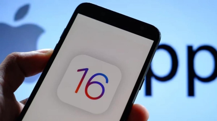 Với iOS 16, người dùng có thể xóa nhanh những bức ảnh và video bị trùng lặp.
