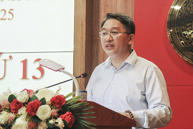 Ông Nguyễn Hải Ninh - Ủy viên Ban Chấp hành Trung ương Đảng, Bí thư Tỉnh ủy Khánh Hòa phát biểu bế mạc Hội nghị.