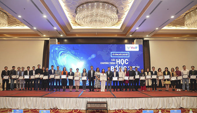 Các nhà khoa học trẻ được nhận học bổng sau tiến sĩ của Quỹ VINIF năm 2022.