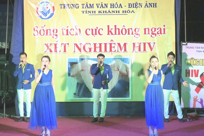 Tuyên truyền về HIV tại TP. Nha Trang.