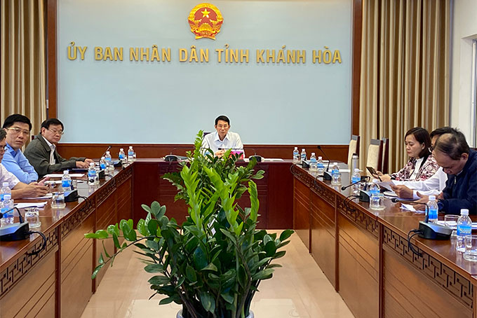 Ông Đinh Văn Thiệu chủ trì tại đầu cầu tỉnh Khánh Hòa.