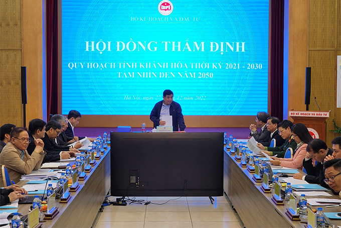 Bộ trưởng Bộ Kế hoạch - Đầu tư Nguyễn Chí Dũng phát biểu kết luận.