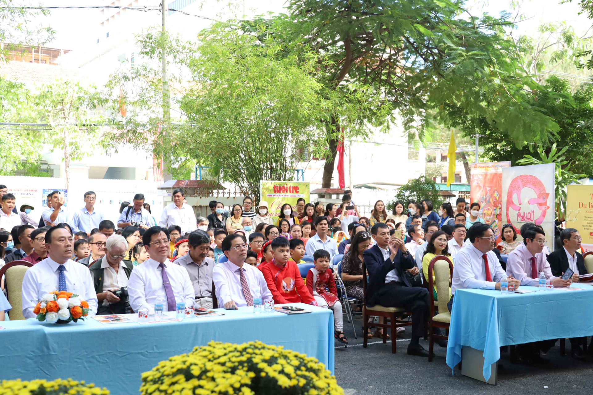 Các đại biểu tham dự lễ khai mạc Hội báo Xuân 2023. 