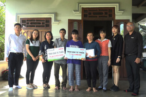 VIDEO: Bạn đọc ủng hộ hơn 58 triệu đồng em Nguyễn Đặng Như Quỳnh