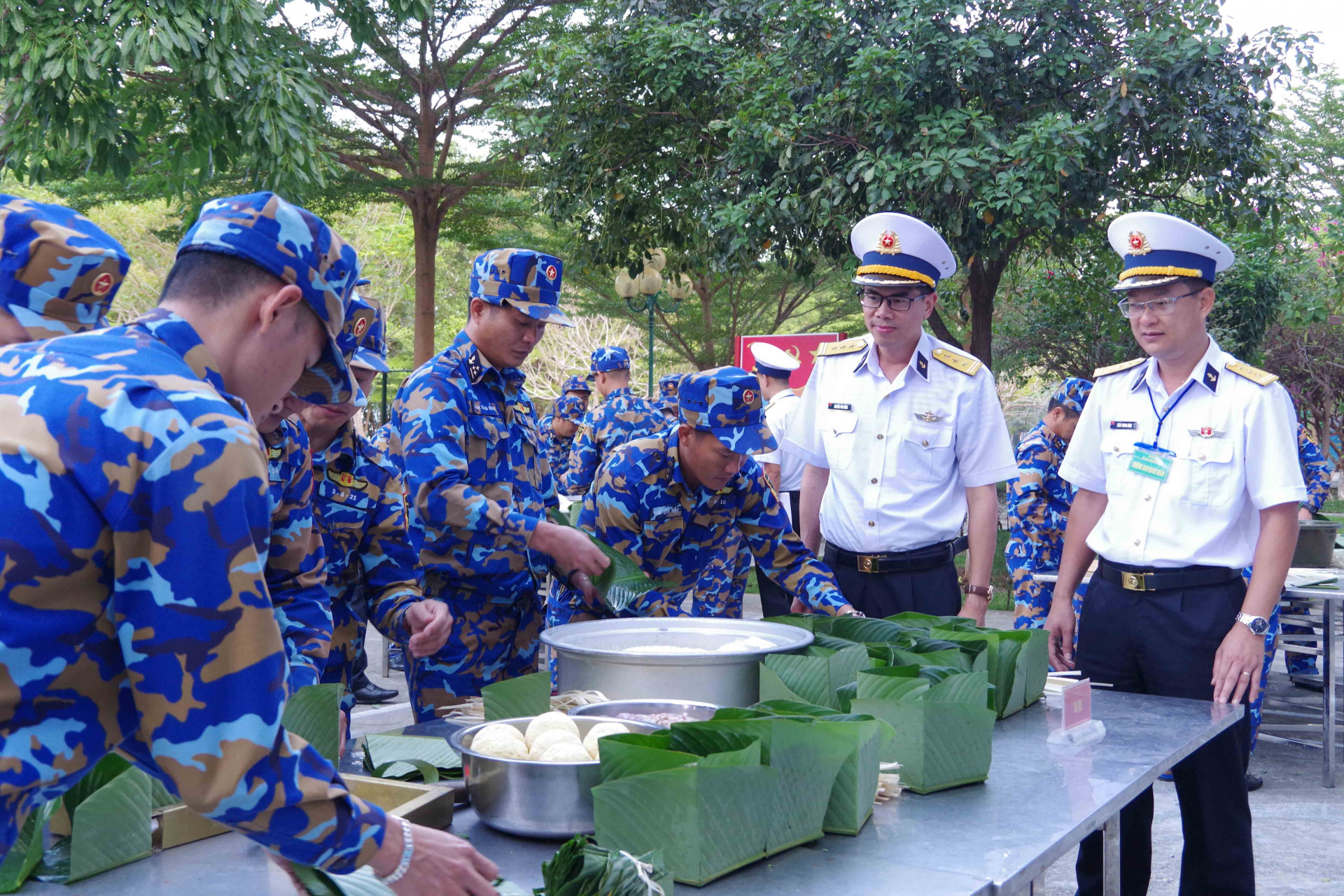 Các đội thi thi tài