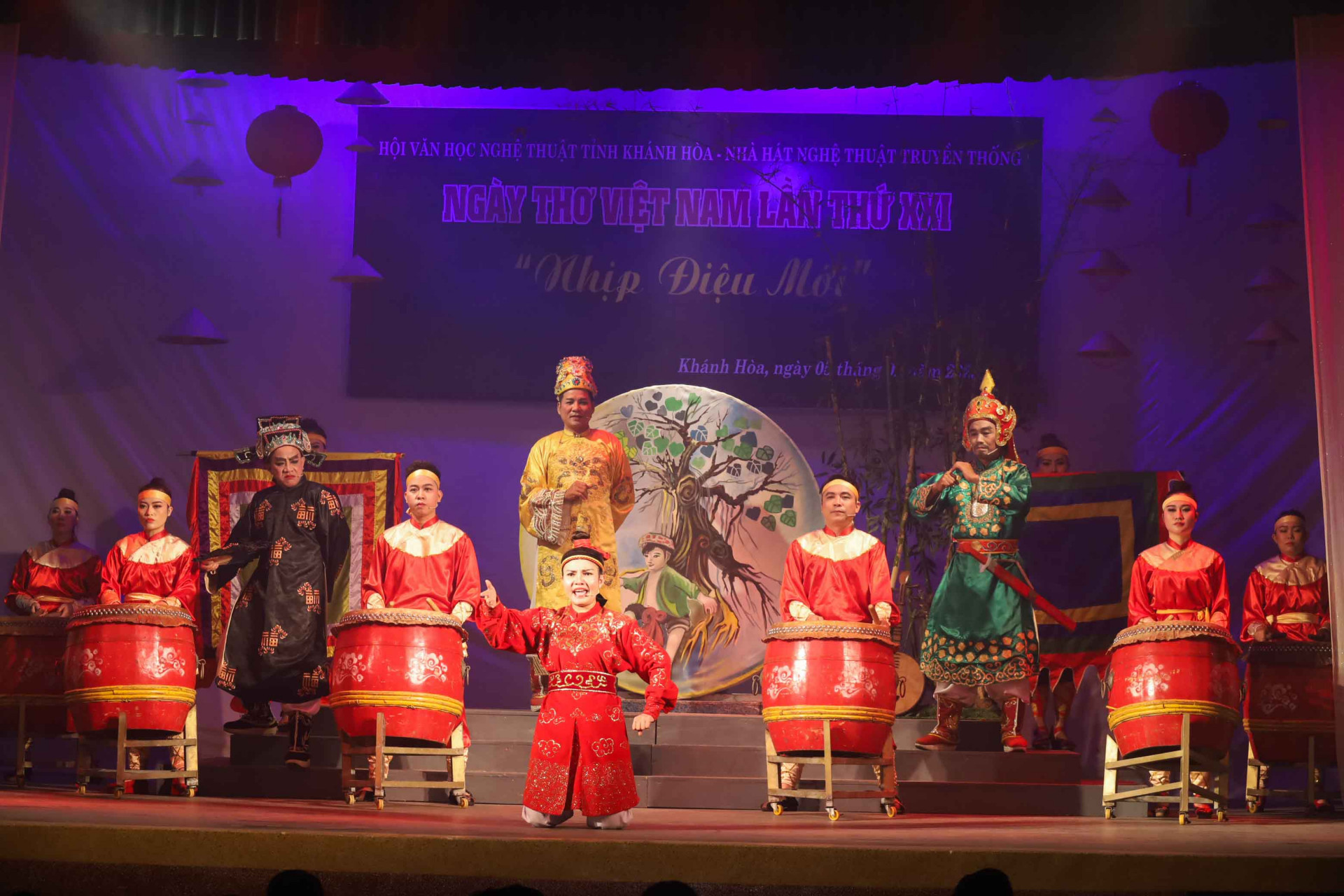 Trích đoạn Trần Quốc Toản ra quân do các nghệ sĩ, diễn viên Nhà hát Nghệ thuật truyền thống tỉnh Khánh Hòa biểu diễn. 