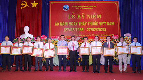 Các tập thể nhận bằng khen của Thủ tướng Chính phủ