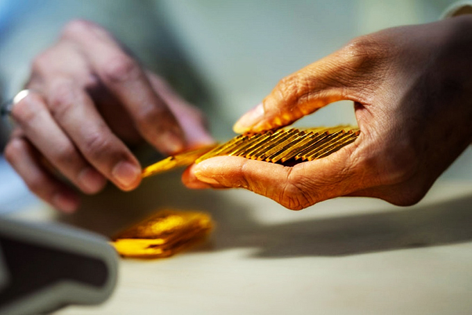 Giá vàng hôm nay (28-2): Vàng trong nước giảm mạnh