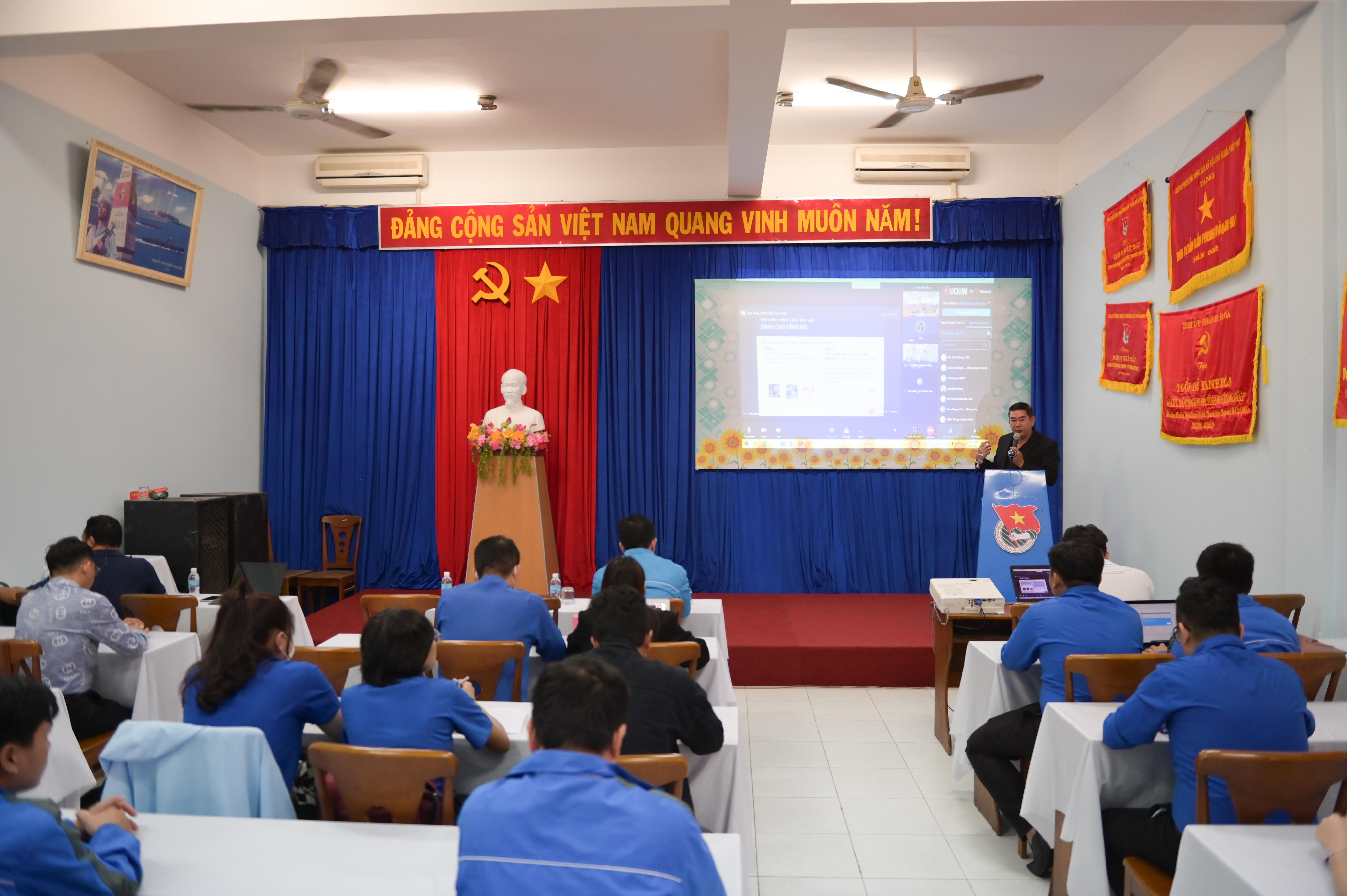 Tập huấn chuyển đổi số cho hơn 1.000 cán bộ đoàn, đoàn viên, thanh niên