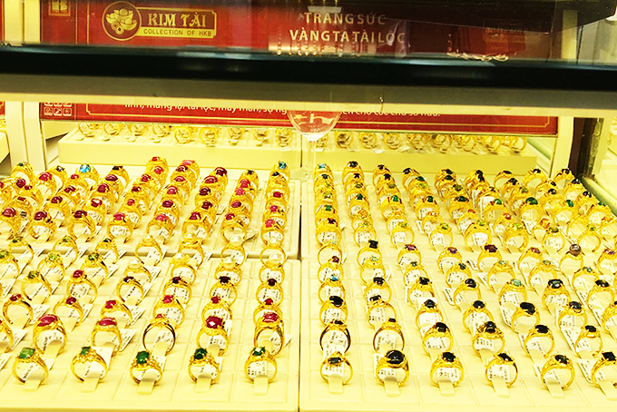 Giá vàng cuối tuần tăng 150.000 đồng/lượng so với đầu tuần