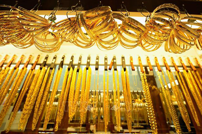 Giá vàng châu Á giảm nhẹ phiên sáng 6/3