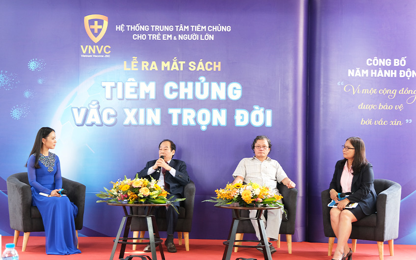 Ra mắt cuốn sách đầu tiên tại Việt Nam về tiêm chủng vắc xin