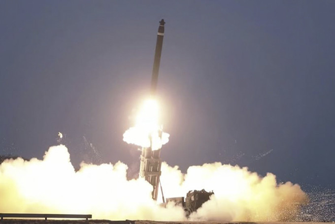 Hình ảnh một vụ phóng tên lửa đạn đạo của Triều Tiên. Ảnh: KRT