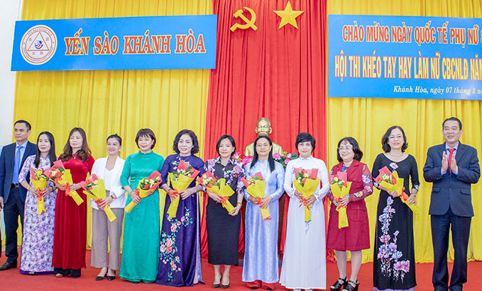 Công ty Yến sào Khánh Hòa tổ chức hội thi Khéo tay hay làm