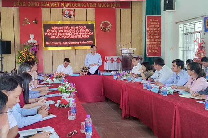 Phó Chủ tịch Thường trực HĐND tỉnh làm việc với xã Ninh Thượng