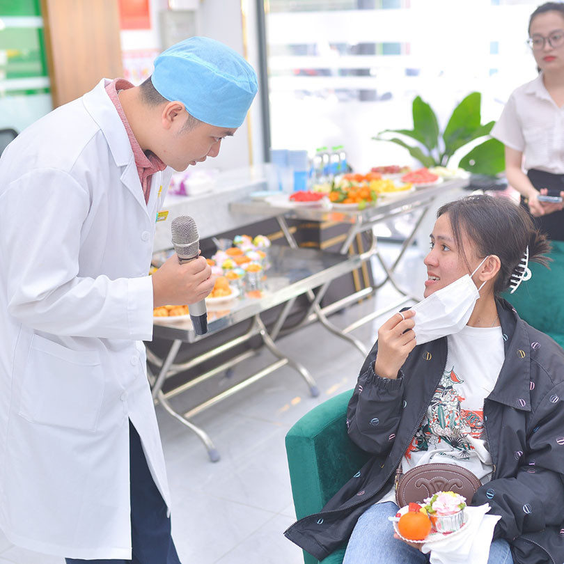 Bác sĩ Đặng Việt Dũng phân môn chỉnh nha giải đáp những vấn đề xoay quanh tình trạng răng lệch lạc