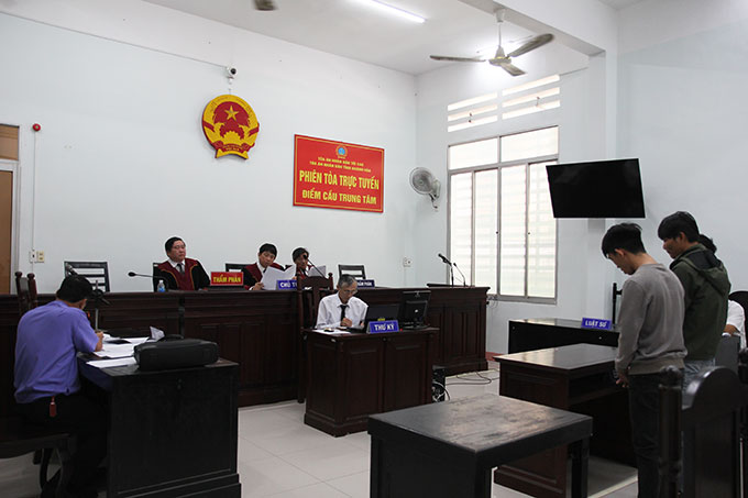 Cùng vào tù vì rủ nhau đi giải quyết mâu thuẫn