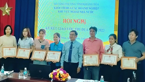 Khối thi đua các doanh nghiệp khu vực ngoài Nhà nước ký kết giao ước thi đua năm 2023