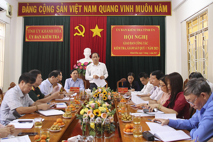 Ông Nguyễn Văn Ghi chủ trì hội nghị.