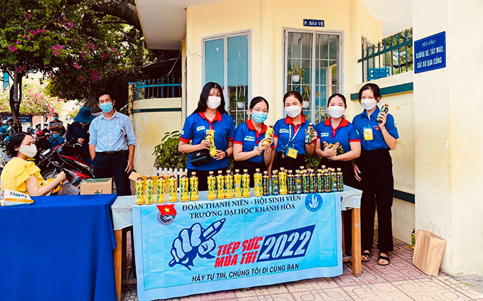 Nữ sinh viên nhiệt huyết với phong trào