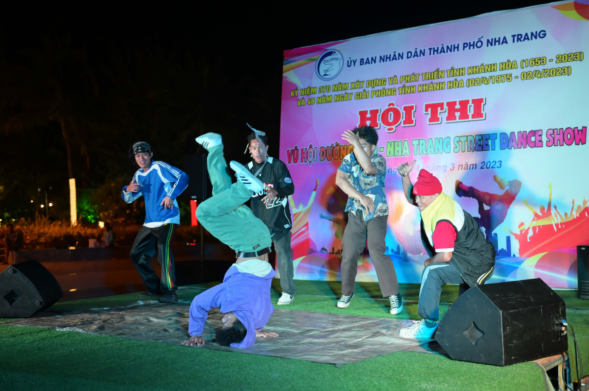 Mở đầu hội thi, nhóm nhảy G.T.A Boyz mang đến không khí sôi động, bốc lửa với màn biểu diễn nhảy, hịp hop  "We are B-boy "