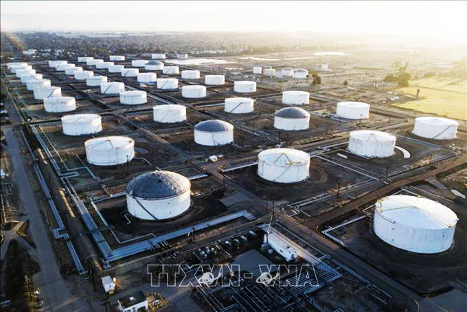 Giá dầu thế giới tăng hơn 1% trong phiên 30/3