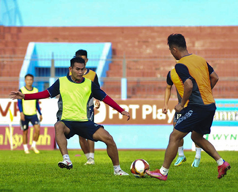 Đội bóng Khánh Hòa FC tập luyện chuẩn bị cho trận đấu Cúp quốc gia 2023. Nguồn: khanhhoafc