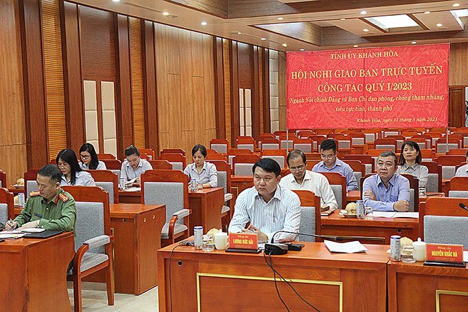 Giao ban quý I ngành Nội chính Đảng và ban chỉ đạo phòng, chống tham nhũng, tiêu cực tỉnh, thành phố